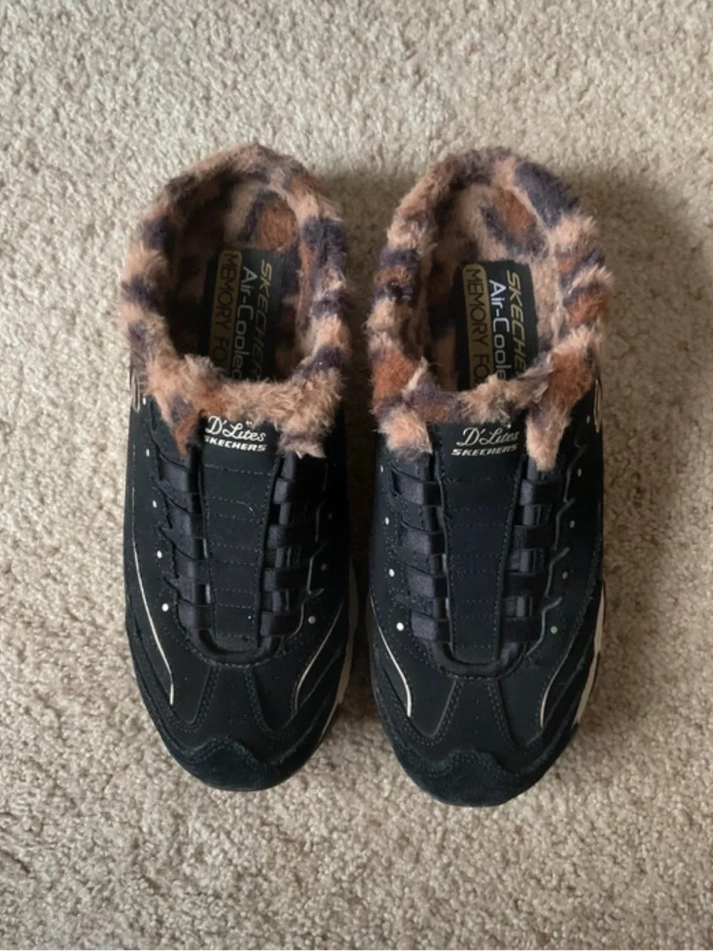 Skechers D' Lites - Comfy Cloud. Mule